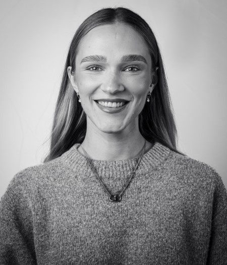 Julia Dobrzynska LLB, Paralegal Team at Compass CHC